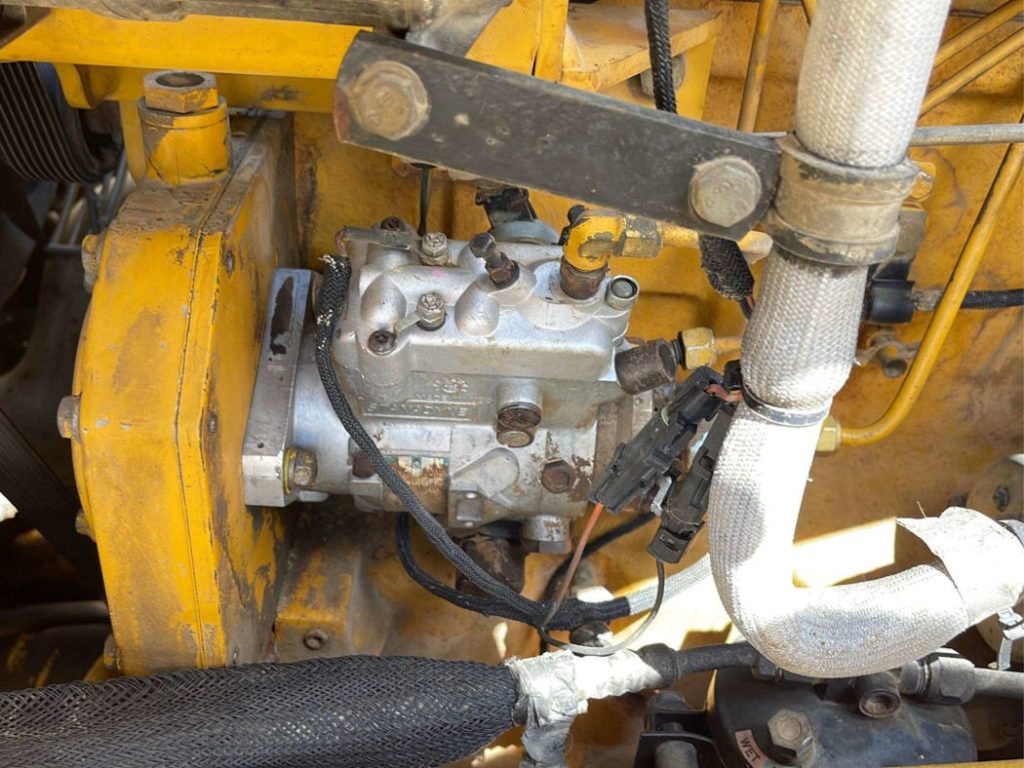 2002 John Deere 410G – Backhoe Loader