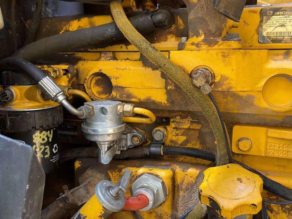 2002 John Deere 410G – Backhoe Loader