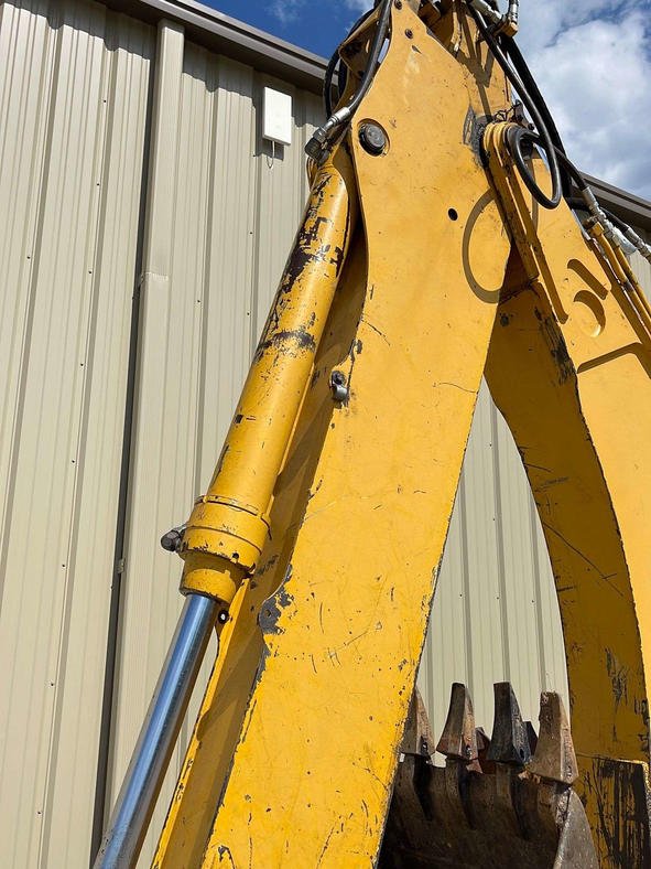 2002 John Deere 410G – Backhoe Loader
