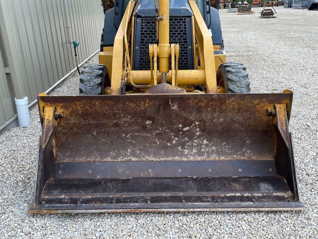 2002 John Deere 410G – Backhoe Loader