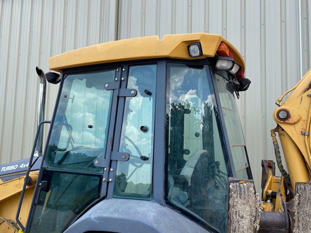 2002 John Deere 410G – Backhoe Loader